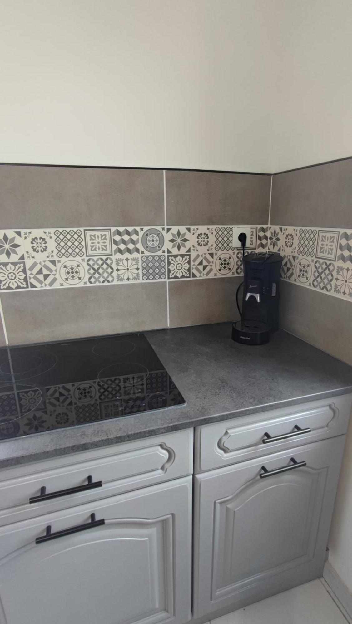 Appartement Cosy Uchaud Ngoại thất bức ảnh